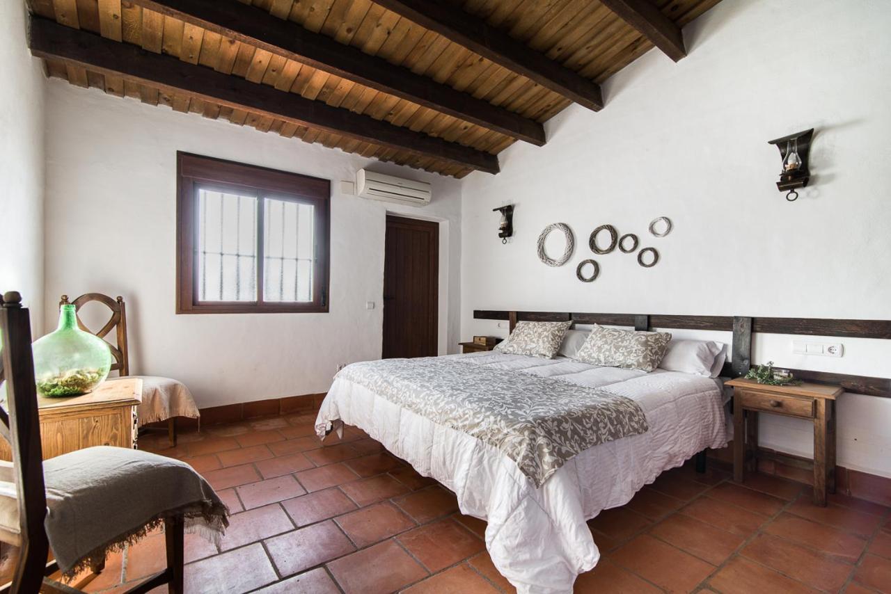 El Pueblo De Leo Hotel Badajoz Ngoại thất bức ảnh